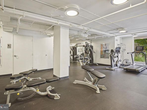 5101 River Road 1904, Bethesda MD 20816