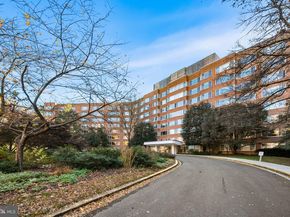 4000 Tunlaw Road NW 811, Washington DC 20007