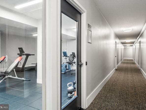 4000 Tunlaw Road NW 811, Washington DC 20007