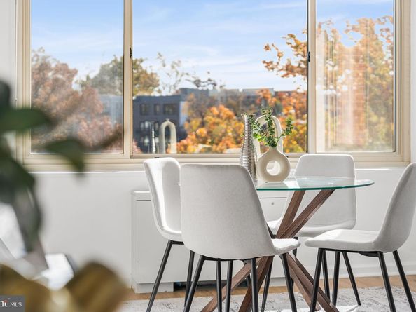 4000 Tunlaw Road NW 811, Washington DC 20007