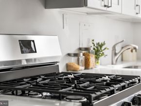 4000 Tunlaw Road NW 811, Washington DC 20007