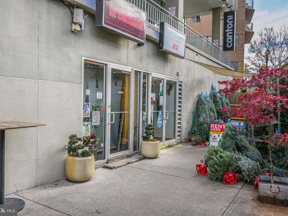 4000 Tunlaw Road NW 811, Washington DC 20007