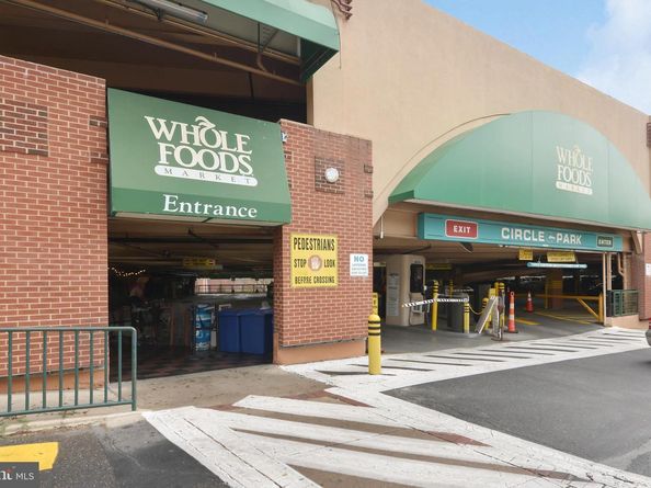 4000 Tunlaw Road NW 811, Washington DC 20007