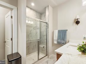 13508 Innovation Station Loop 3B, Herndon VA 20171