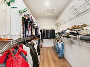 13508 Innovation Station Loop 3B, Herndon VA 20171