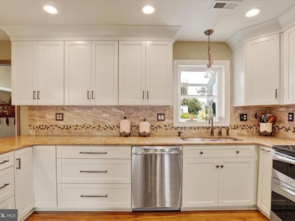 1825 Badger Road, Bensalem PA 19020