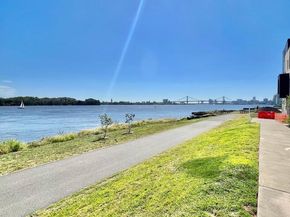 3103 Beachview Lane, Philadelphia PA 19125