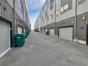 3103 Beachview Lane, Philadelphia PA 19125