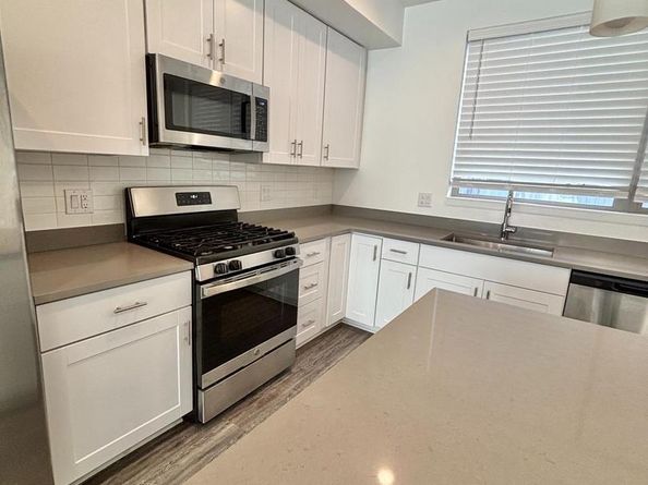 3103 Beachview Lane, Philadelphia PA 19125