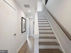 3103 Beachview Lane, Philadelphia PA 19125