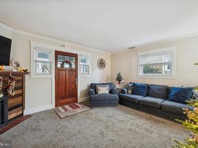 220 Sedgewood Road, Springfield PA 19064