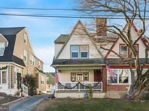 220 Sedgewood Road, Springfield PA 19064