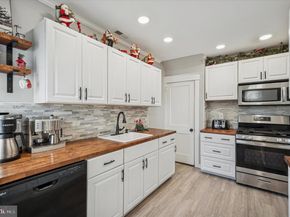 220 Sedgewood Road, Springfield PA 19064