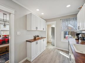 220 Sedgewood Road, Springfield PA 19064