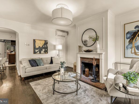 1127 C Street SE 2, Washington DC 20003