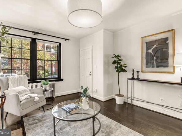 1127 C Street SE 2, Washington DC 20003