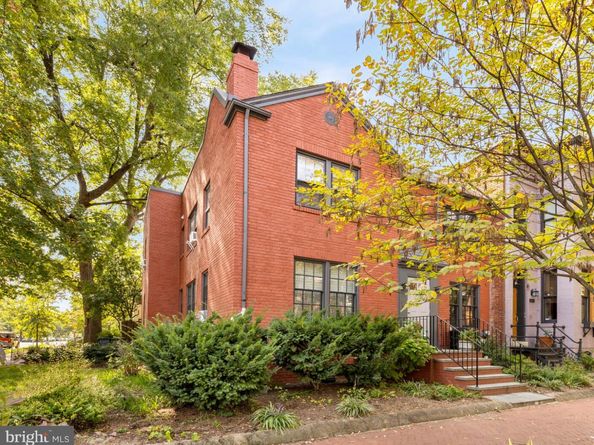 1127 C Street SE 2, Washington DC 20003