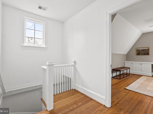 3819 T Street NW, Washington DC 20007