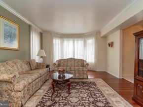 9616 Eden Hall Lane, Philadelphia PA 19114