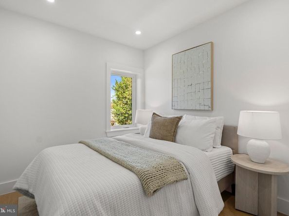 249 Gallatin Street NW, Washington DC 20011