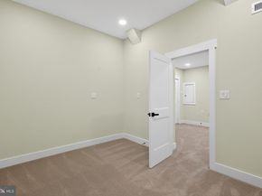 1943 S Lowell Street, Arlington VA 22204