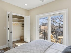 1016 Rhode Island Avenue NE 5, Washington DC 20018