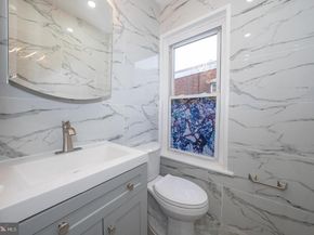 307 Poplar Street, Darby PA 19023