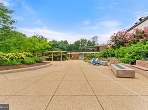 1800 Old Meadow Road 1218, Mclean VA 22102