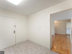 1800 Old Meadow Road 1218, Mclean VA 22102