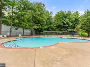 1800 Old Meadow Road 1218, Mclean VA 22102