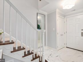 1238 Eton Court NW T17, Washington DC 20007