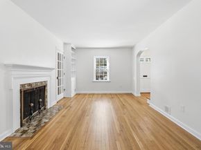 1135 N Powhatan Street N, Arlington VA 22205