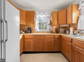 31 Old State Road, Berwyn PA 19312