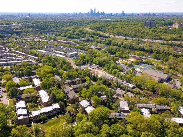 4000 Gypsy Lane 531, Philadelphia PA 19129