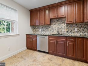4000 Gypsy Lane 531, Philadelphia PA 19129