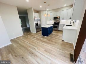 22907 Benson Terrace, Sterling VA 20166