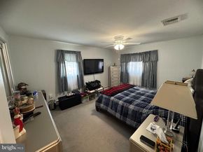 225 Park Avenue, Bristol PA 19007