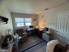 225 Park Avenue, Bristol PA 19007