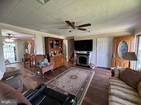 225 Park Avenue, Bristol PA 19007