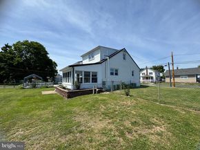 225 Park Avenue, Bristol PA 19007