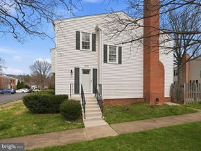9932 Longford Court, Vienna VA 22181