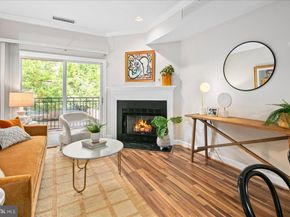 2330 14TH Street N 207, Arlington VA 22201