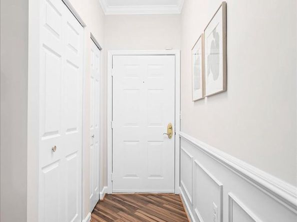 2330 14TH Street N 207, Arlington VA 22201