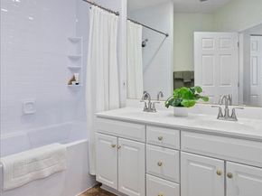 2330 14TH Street N 207, Arlington VA 22201