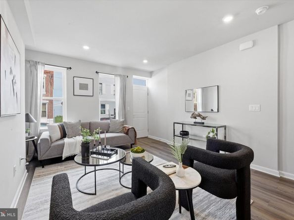 1205 S Harmony, Philadelphia PA 19146