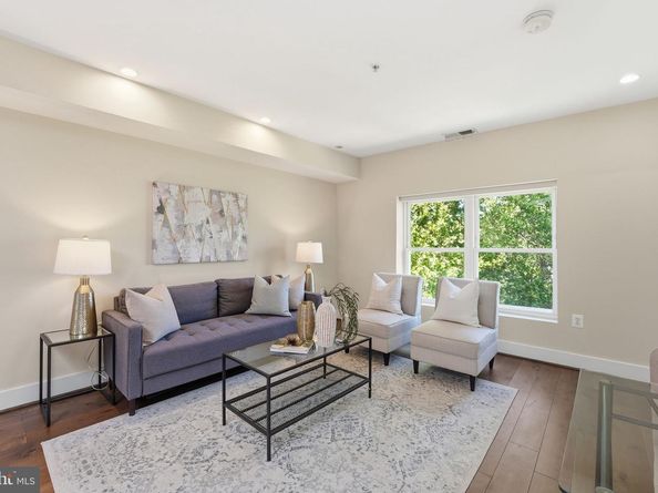 1917 2nd Street NE 301, Washington DC 20002