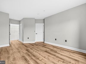 12915 Alton Square 216, Herndon VA 20170