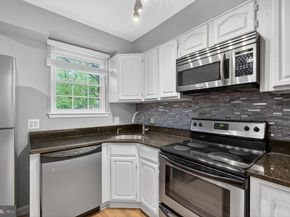 2812 S Wakefield Street D, Arlington VA 22206