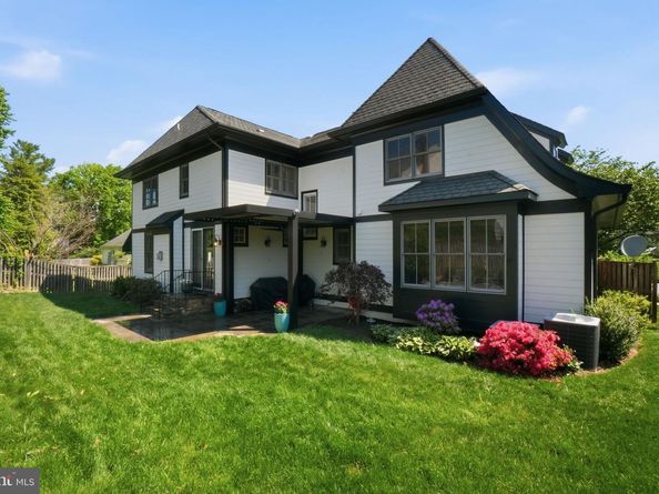 2808 John Marshall Drive, Arlington VA 22207