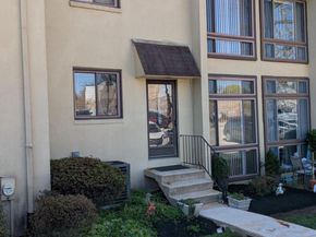 100 Glenolden E U20, Glenolden PA 19036